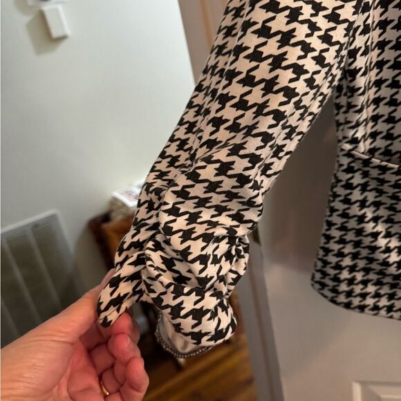 Versona Black and White Houndstooth Blazer size Large - Picture 5 of 13